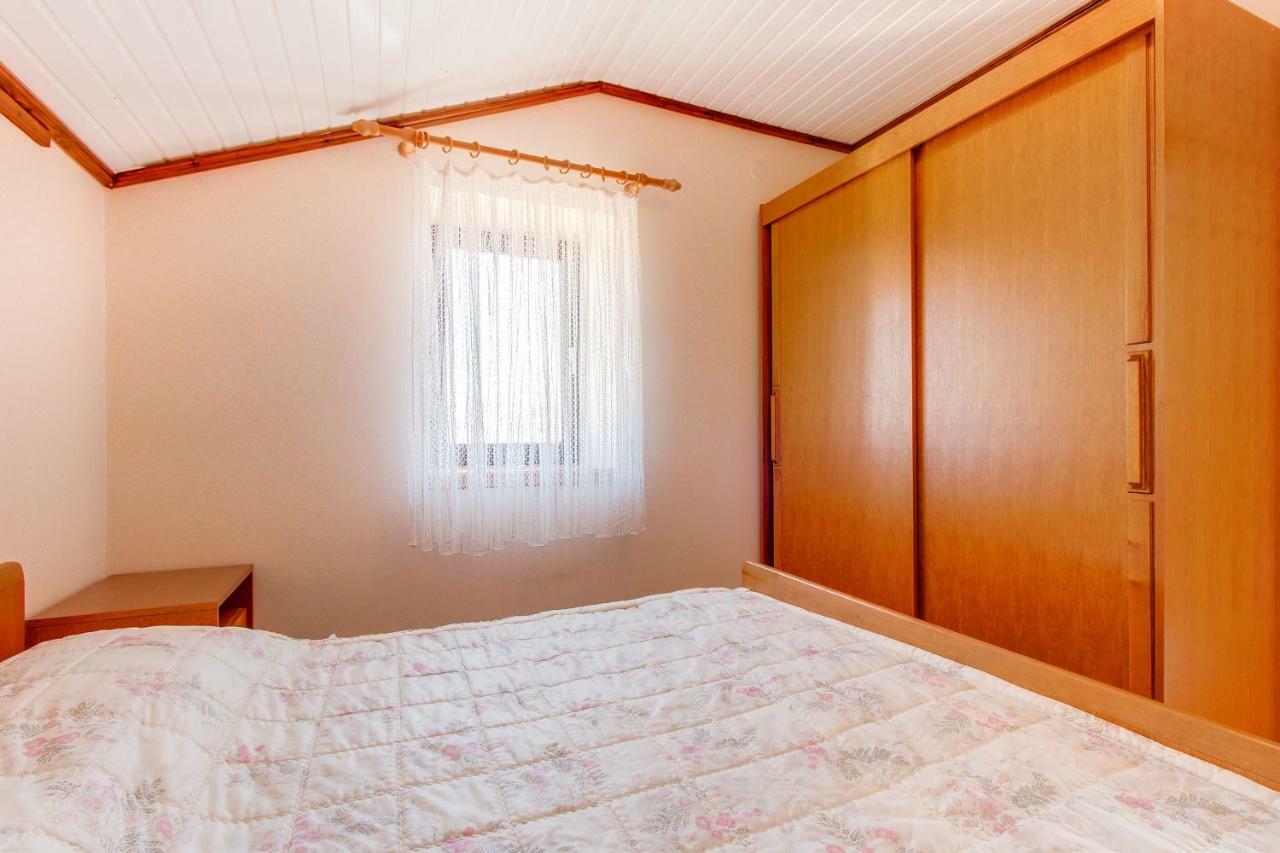מאלי לוסיניי Apartment Danilo מראה חיצוני תמונה